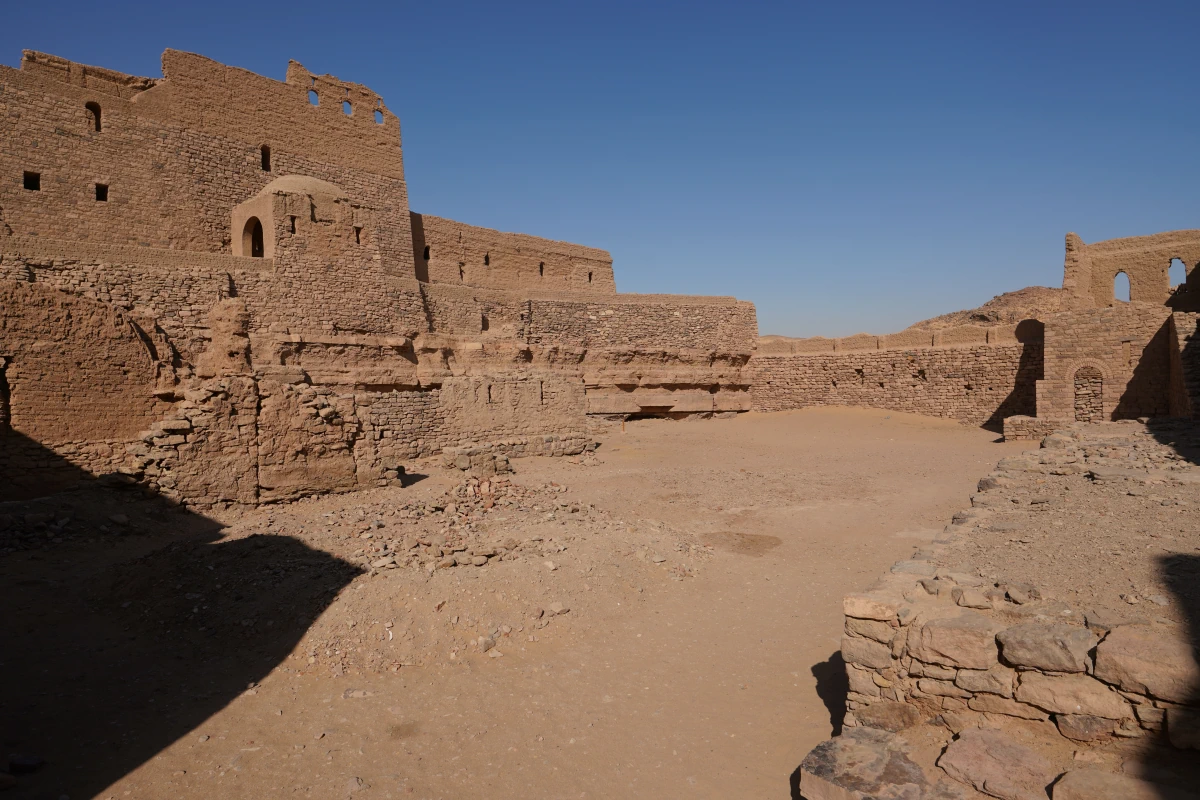 Untere Ebene des Simeonsklosters (Deir Anba Hadra) in Assuan