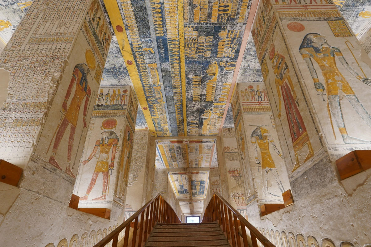 Decke von Säulenhalle F im Grab von Ramses V./VI. (KV9) im Tal der Könige