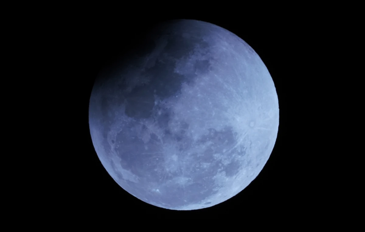 Teilschatten einer Mondfinsternis