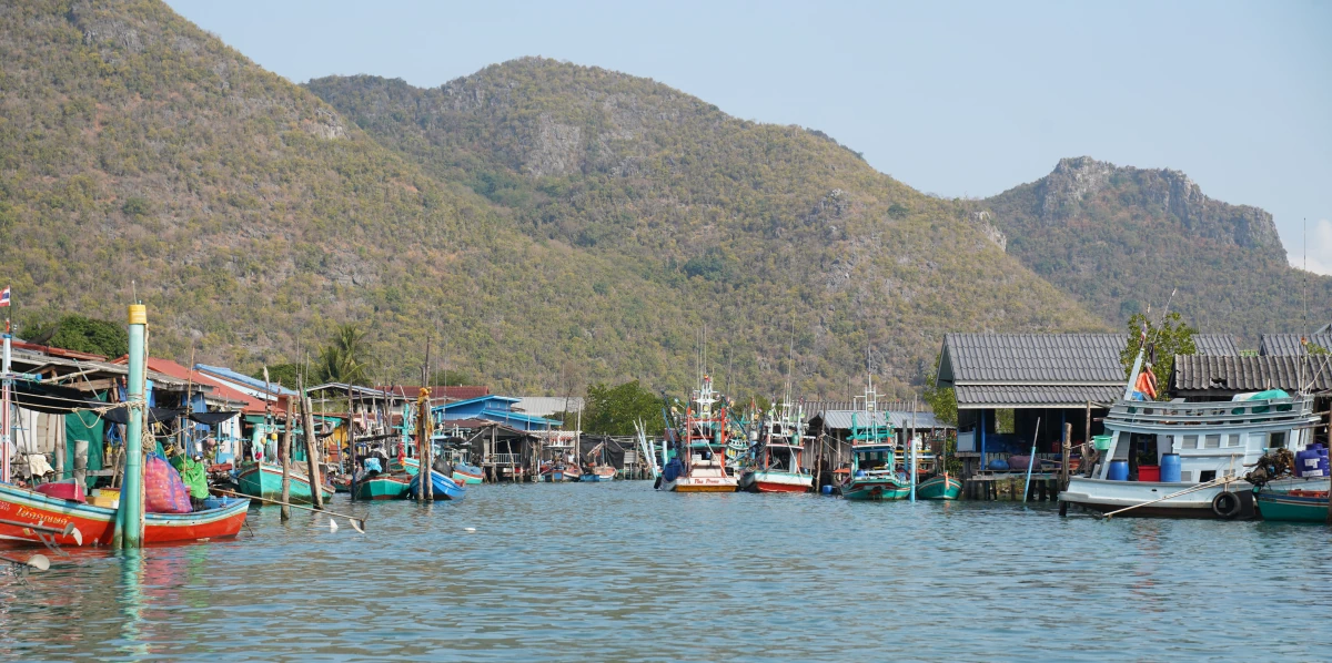 Hafen von Bang Pu